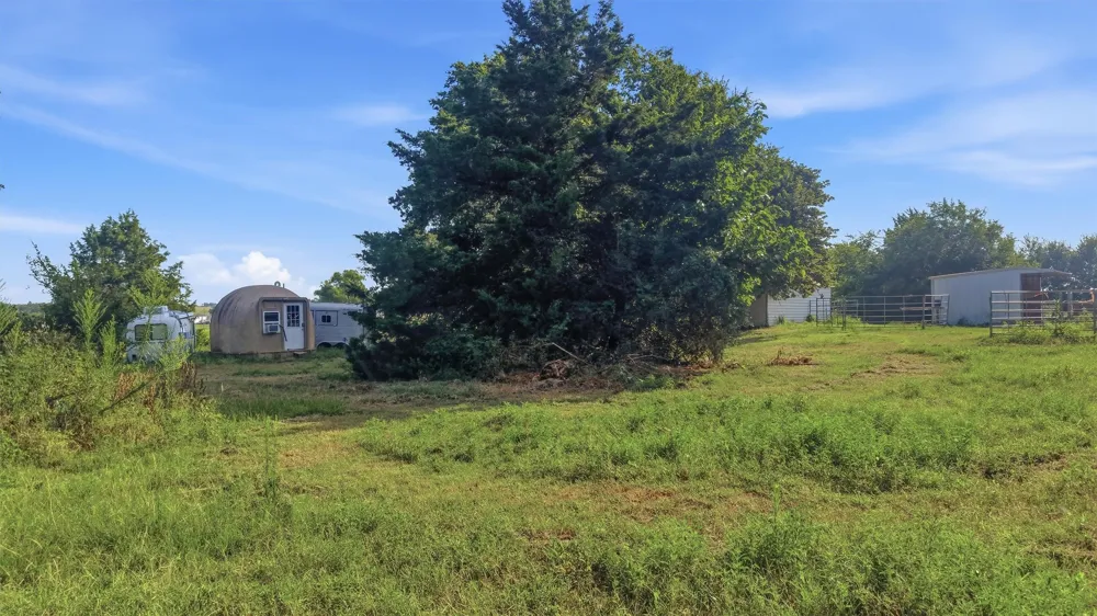 1614 W Line Road Whitesboro, TX 76273