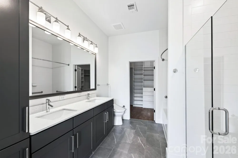 55 S Market Street #404 Asheville, NC 28801