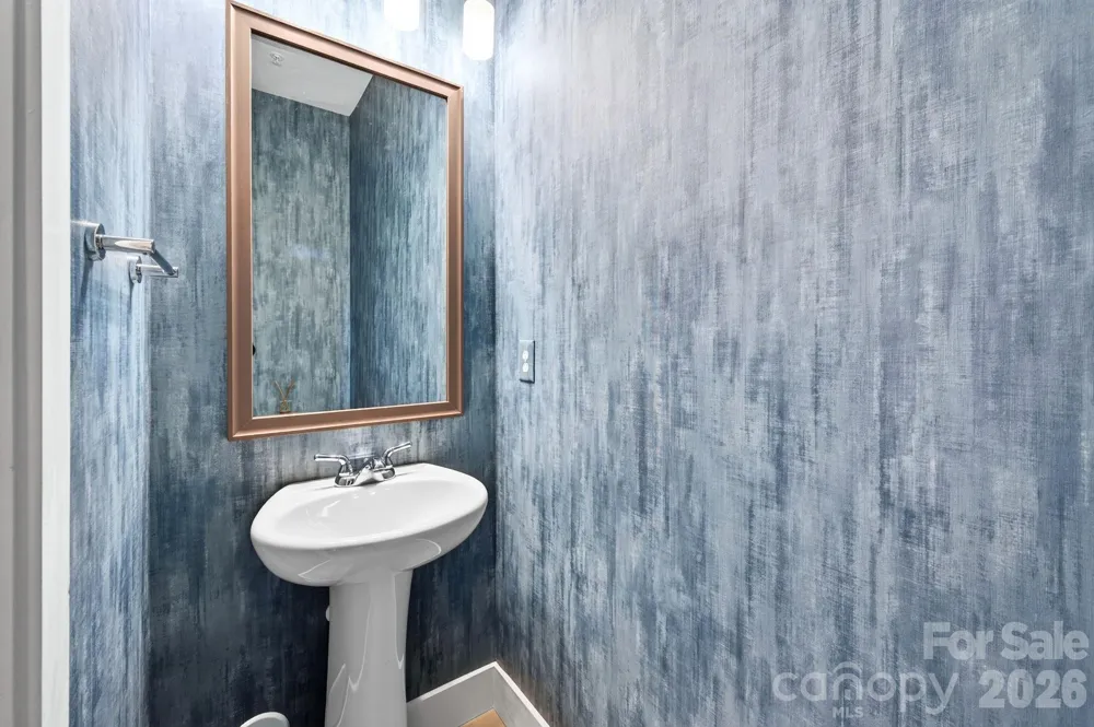55 S Market Street #404 Asheville, NC 28801