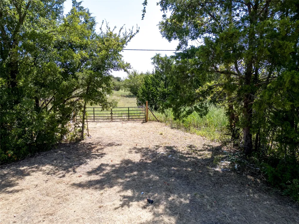 84111 State Hwy 289 Pottsboro, TX 75076