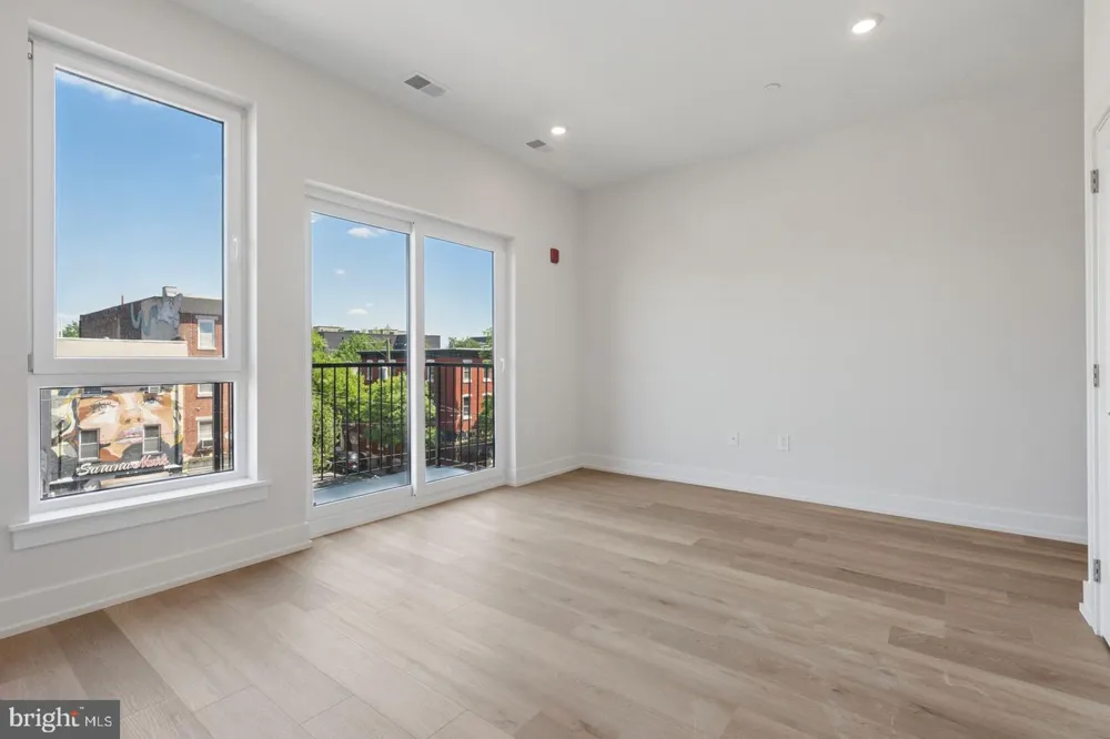 130 W GIRARD AVENUE #308 Philadelphia, PA 19123
