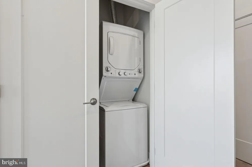 130 W GIRARD AVENUE #308 Philadelphia, PA 19123