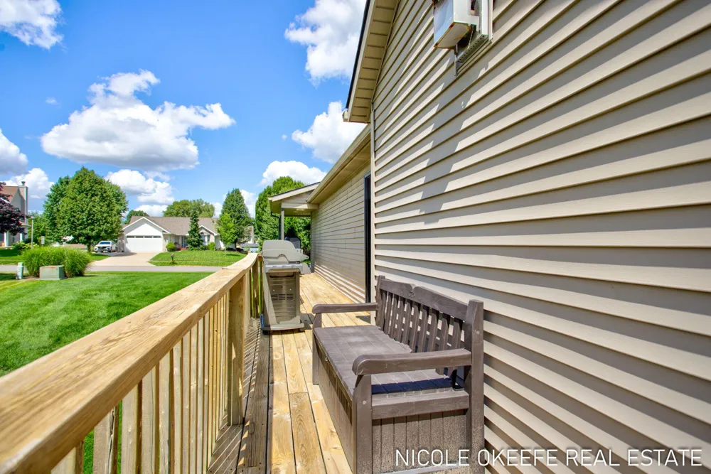 1610 Misty Ridge SW Byron Center, MI 49315