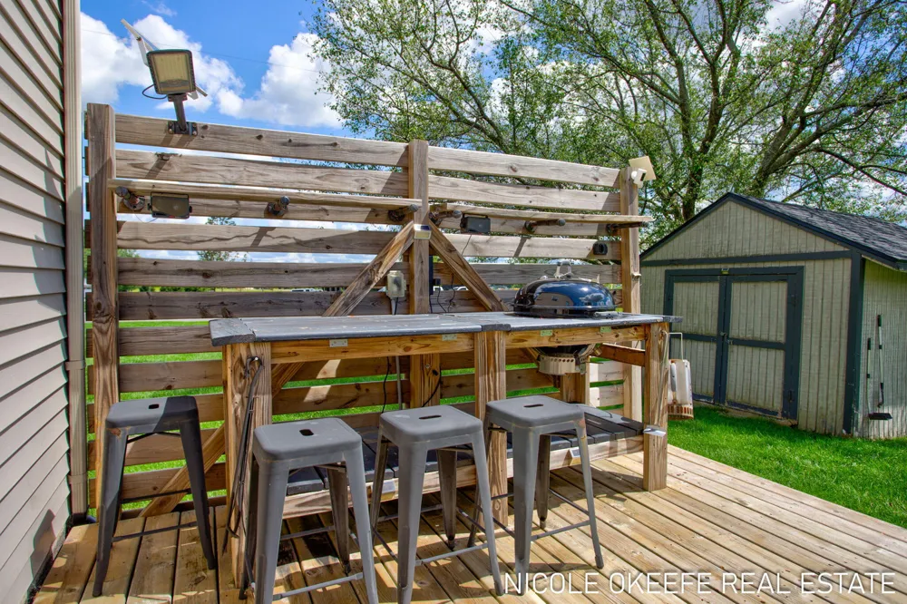 1610 Misty Ridge SW Byron Center, MI 49315