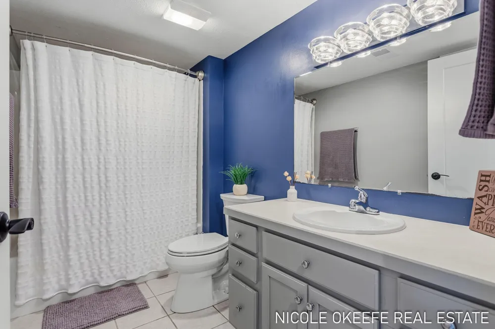 1610 Misty Ridge SW Byron Center, MI 49315