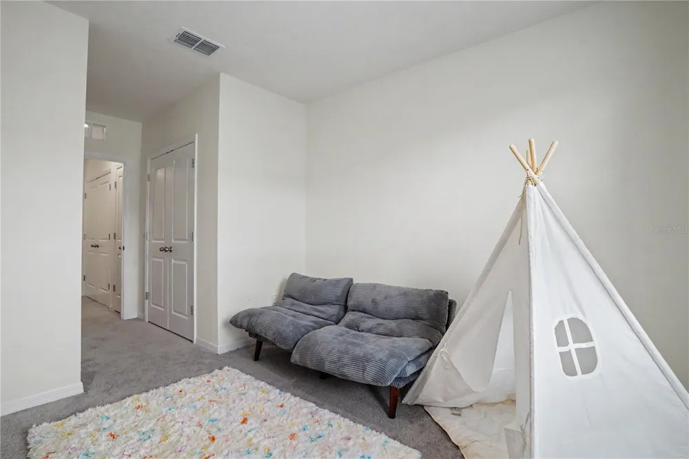 17238 AMBER ASPEN WAY Land O Lakes, FL 34638