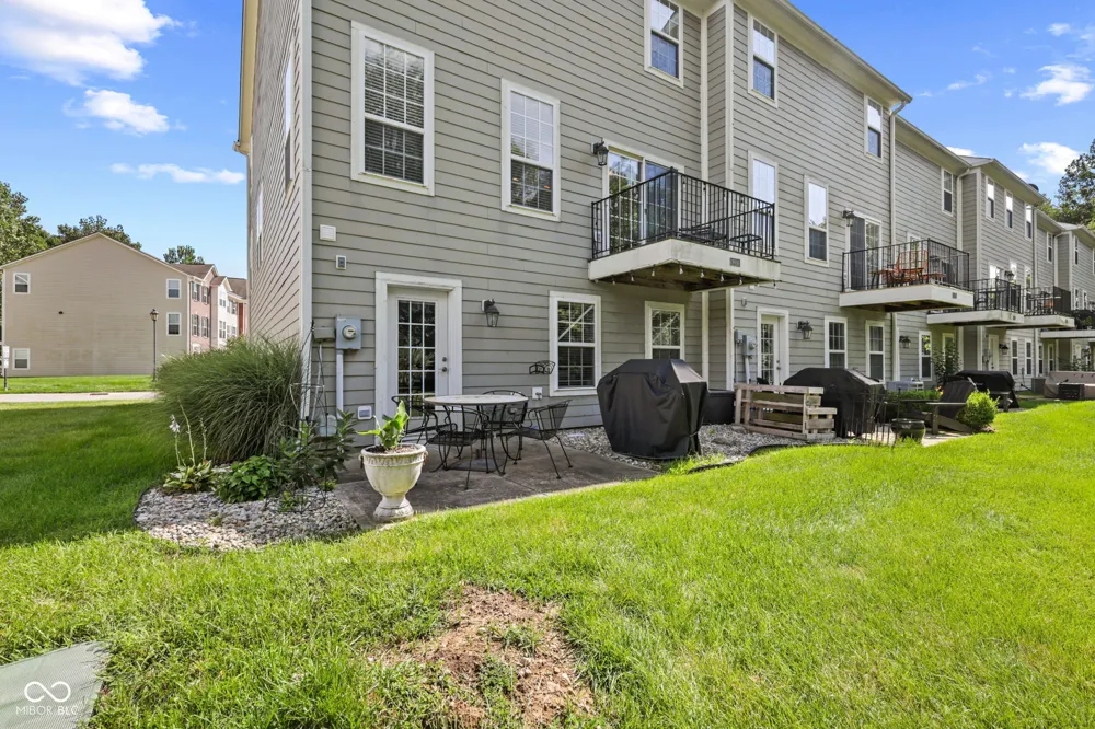 9032 Rider Drive Fishers, IN 46038