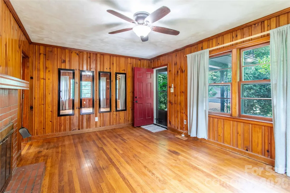 875 Mills Gap Road Fletcher, NC 28732