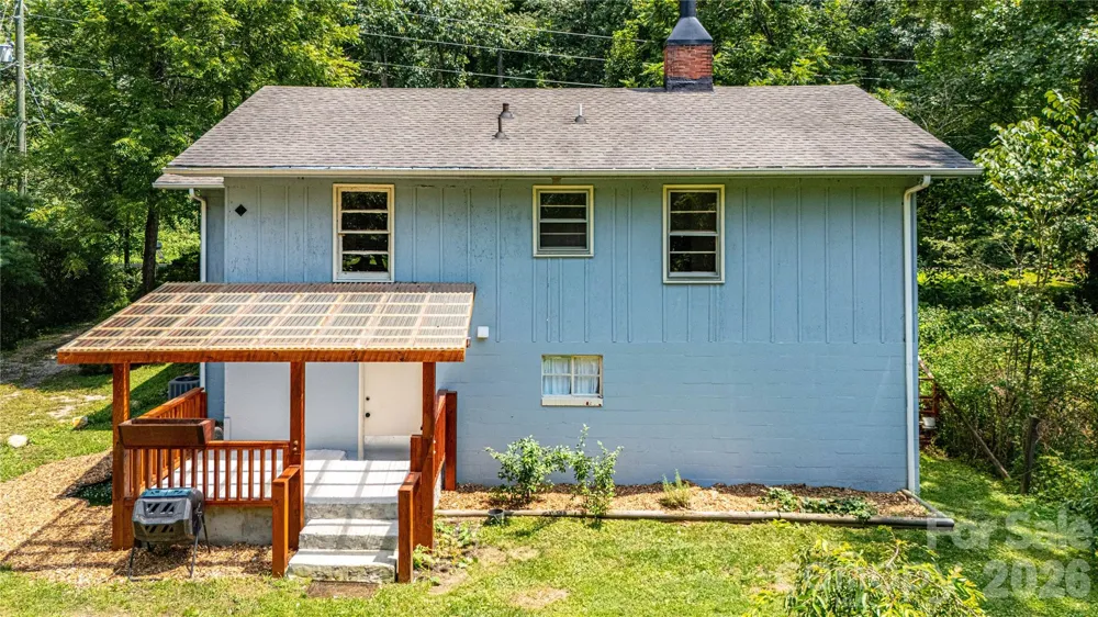 875 Mills Gap Road Fletcher, NC 28732