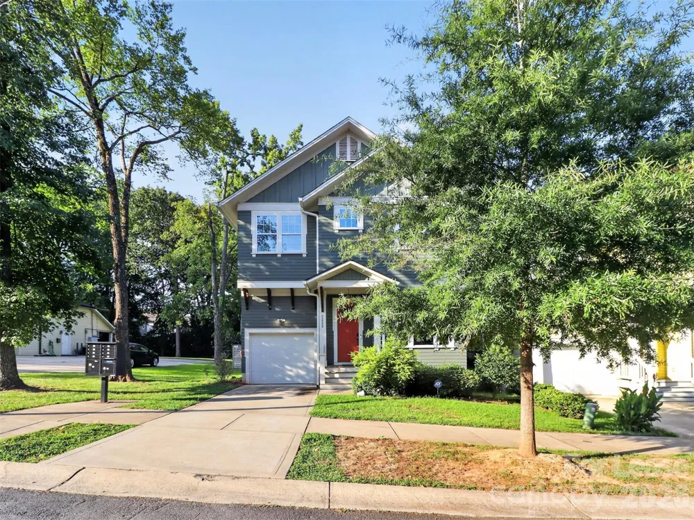 5222 Kelly Street Charlotte, NC 28205