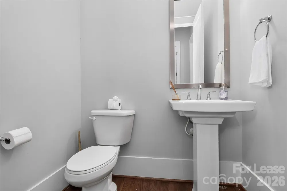5222 Kelly Street Charlotte, NC 28205