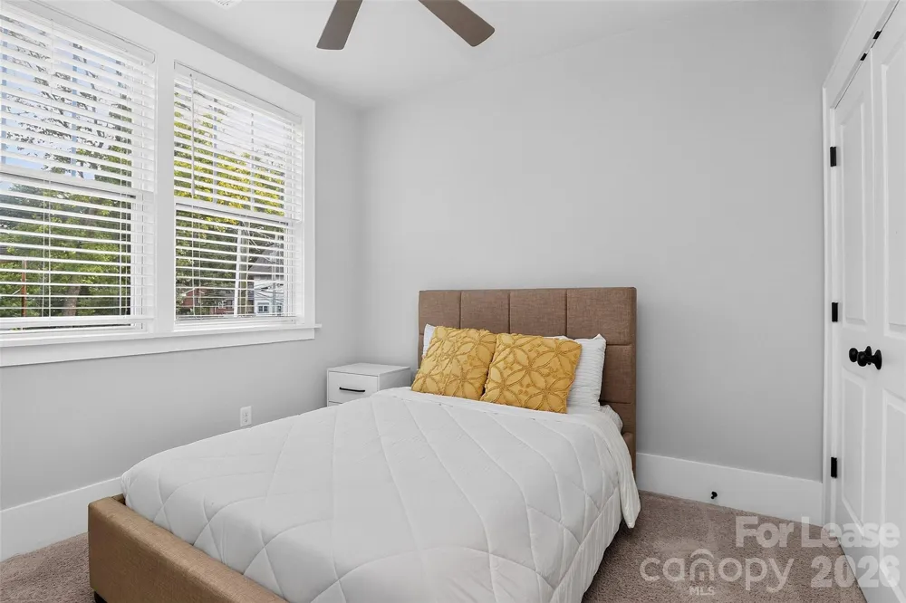 5222 Kelly Street Charlotte, NC 28205