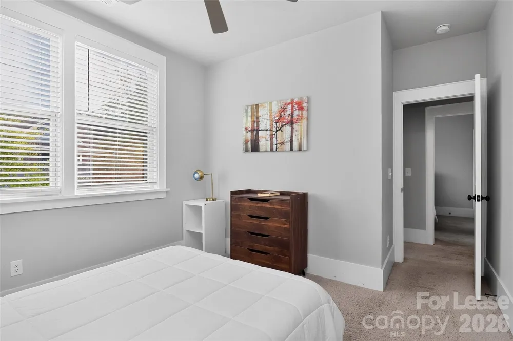 5222 Kelly Street Charlotte, NC 28205
