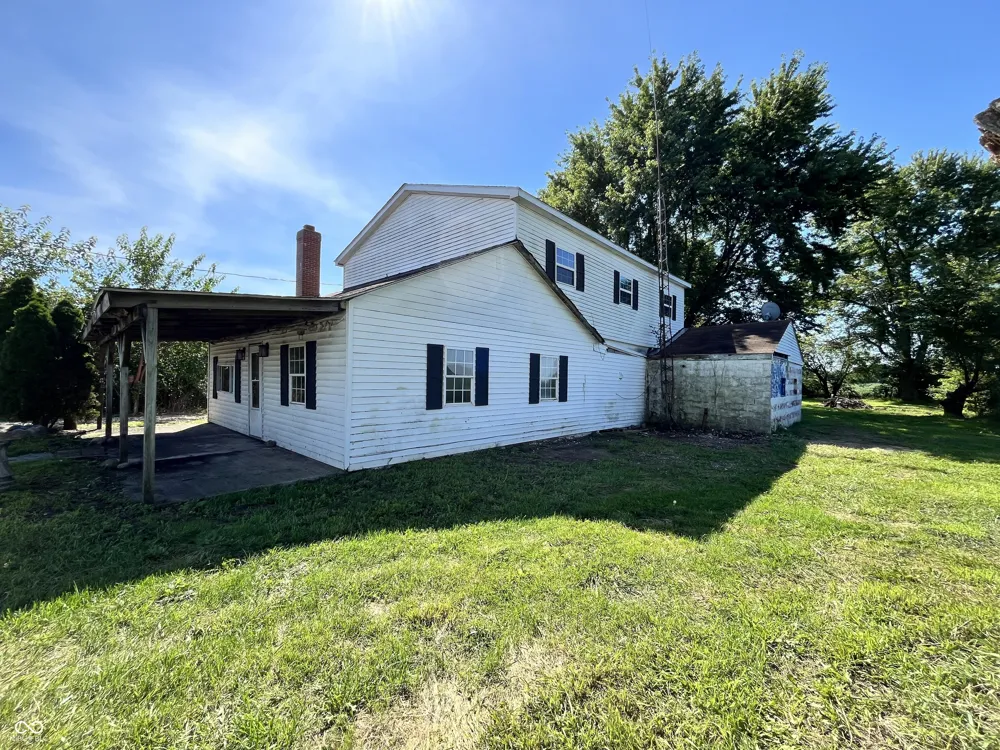 5243 E 1100 Pendleton, IN 46064