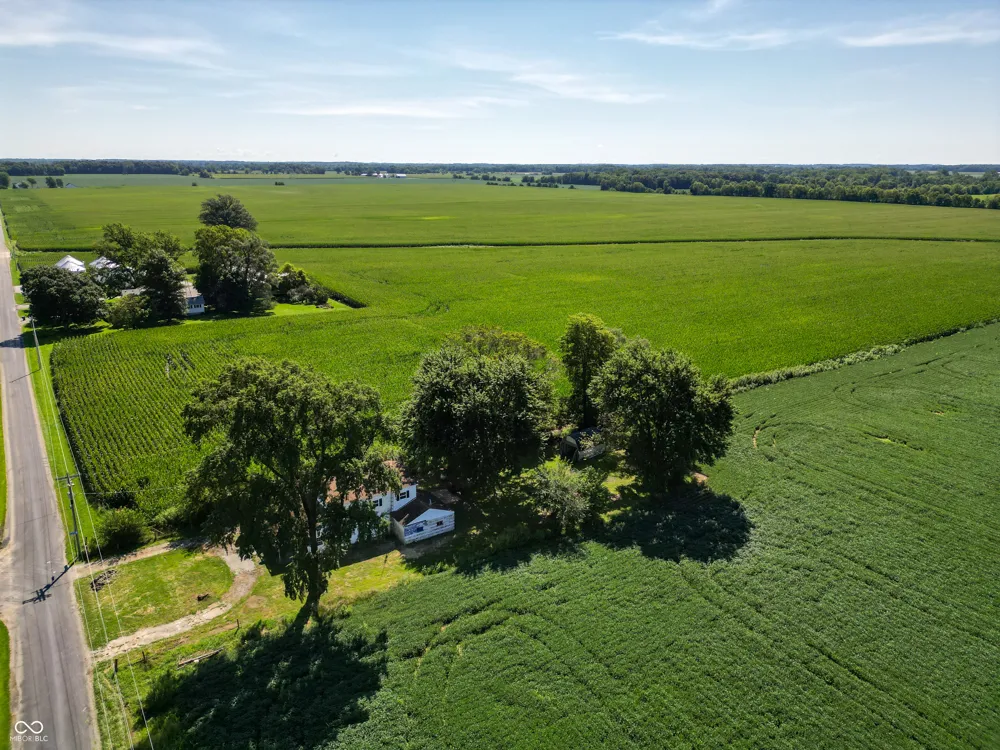 5243 E 1100 Pendleton, IN 46064