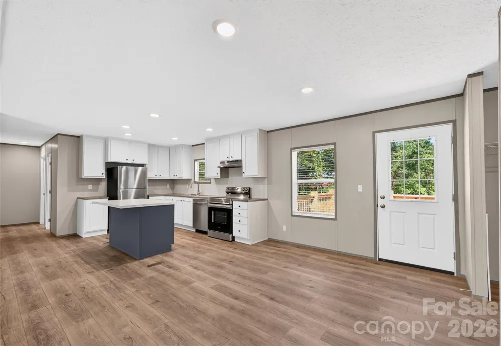 4279 Bivens Drive Morganton, NC 28655