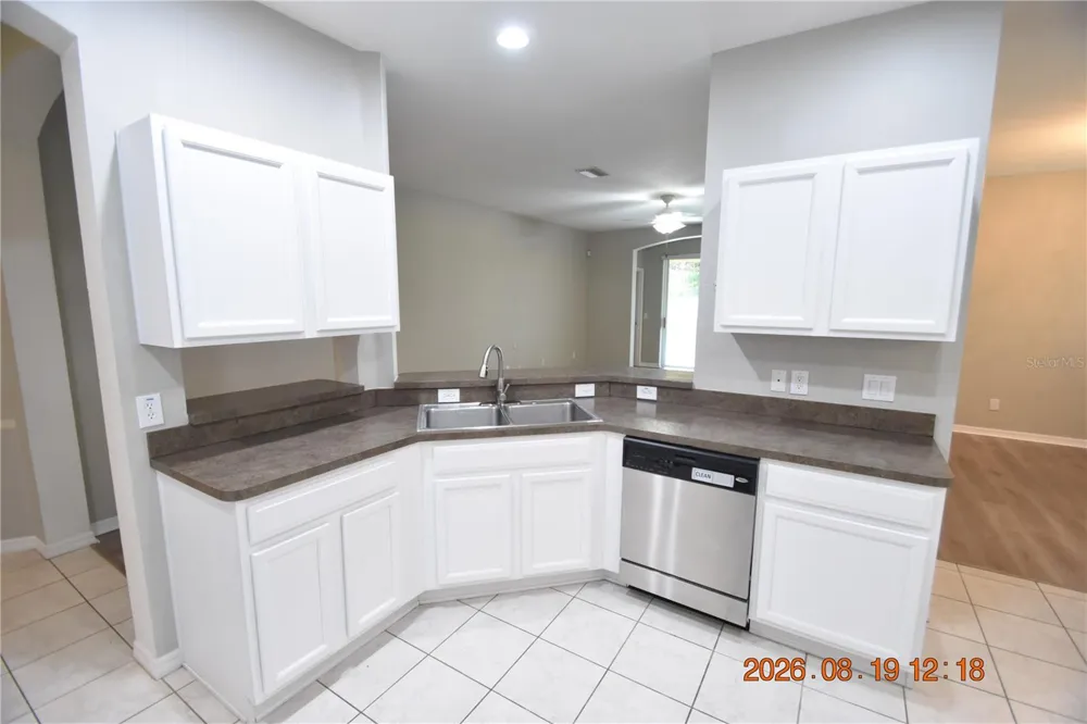 644 CHESNEY DRIVE Valrico, FL 33594