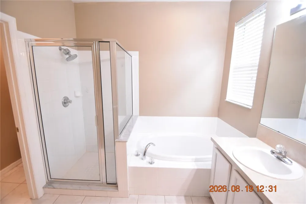 644 CHESNEY DRIVE Valrico, FL 33594
