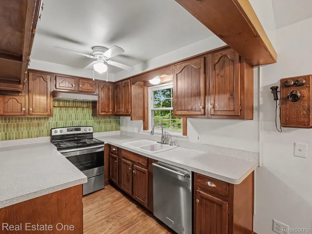 1275 Rosell Road Rose Township, MI 48442