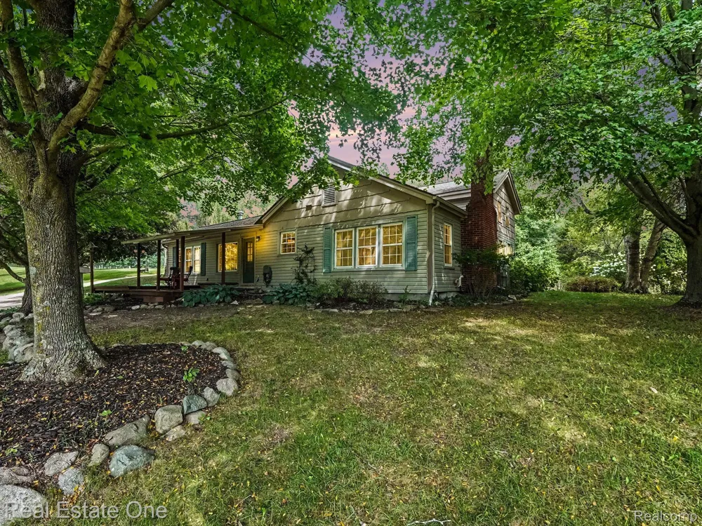 1275 Rosell Road Rose Township, MI 48442