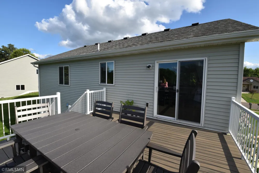 17661 Tyler Street NW Elk River, MN 55330