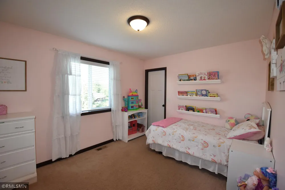 17661 Tyler Street NW Elk River, MN 55330