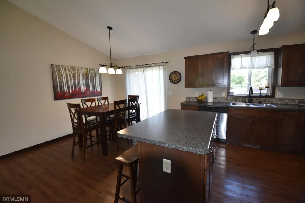 17661 Tyler Street NW Elk River, MN 55330