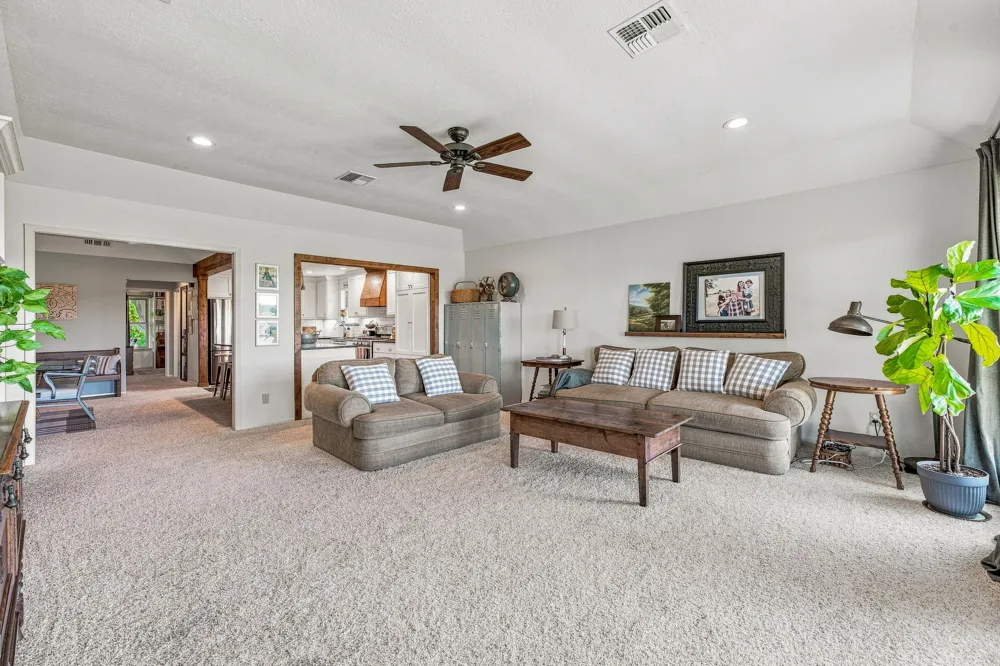 136 Chaparral Drive Graham, TX 76450