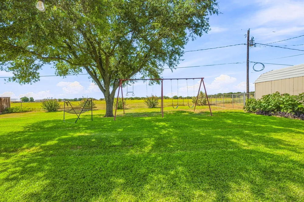 136 Chaparral Drive Graham, TX 76450