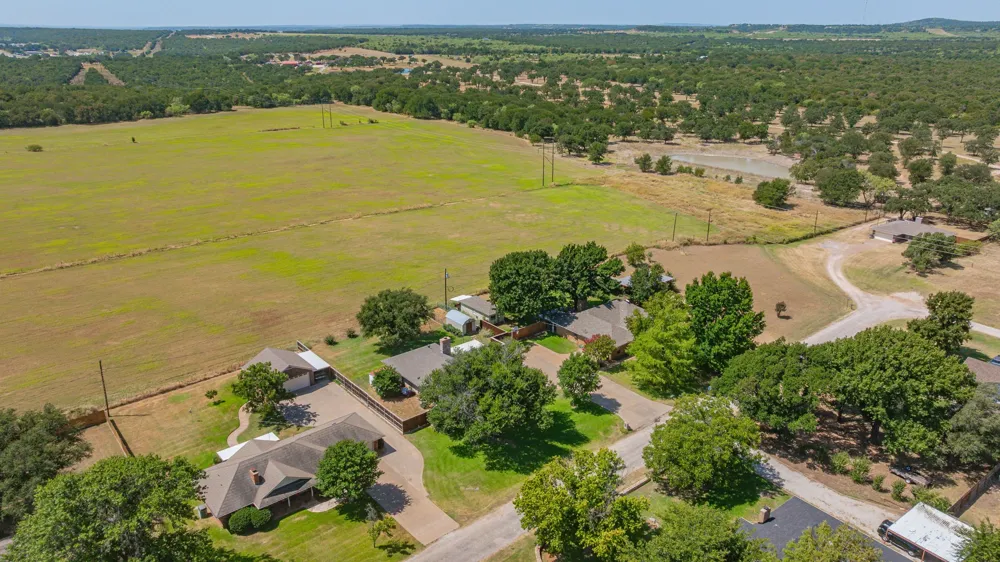 136 Chaparral Drive Graham, TX 76450