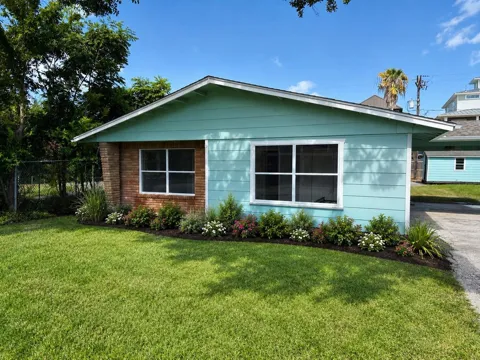 529 E Shore Drive