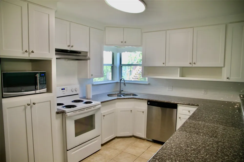 529 E Shore Drive Clear Lake Shores, TX 77565