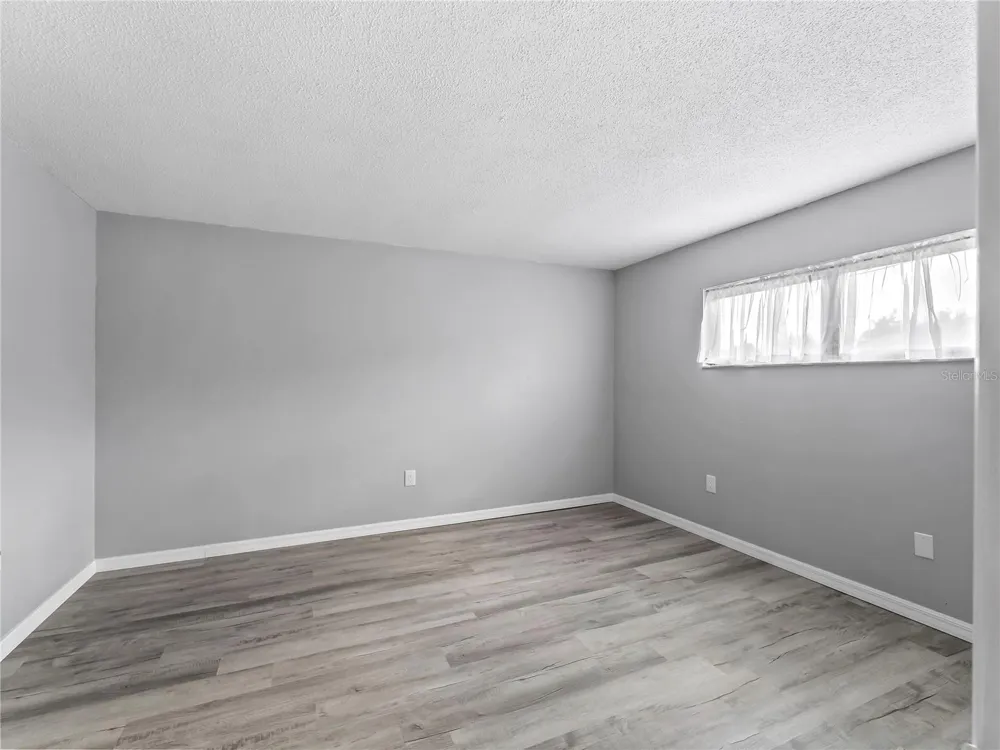 460 BASE AVENUE E #128 Venice, FL 34285