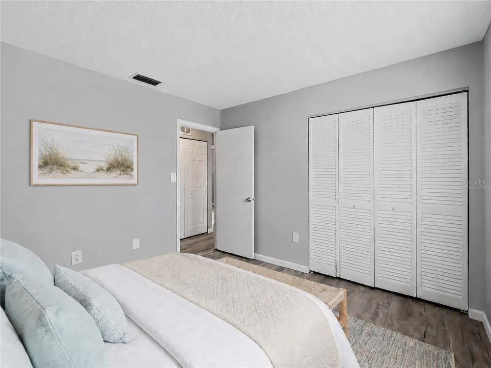 460 BASE AVENUE E #128 Venice, FL 34285