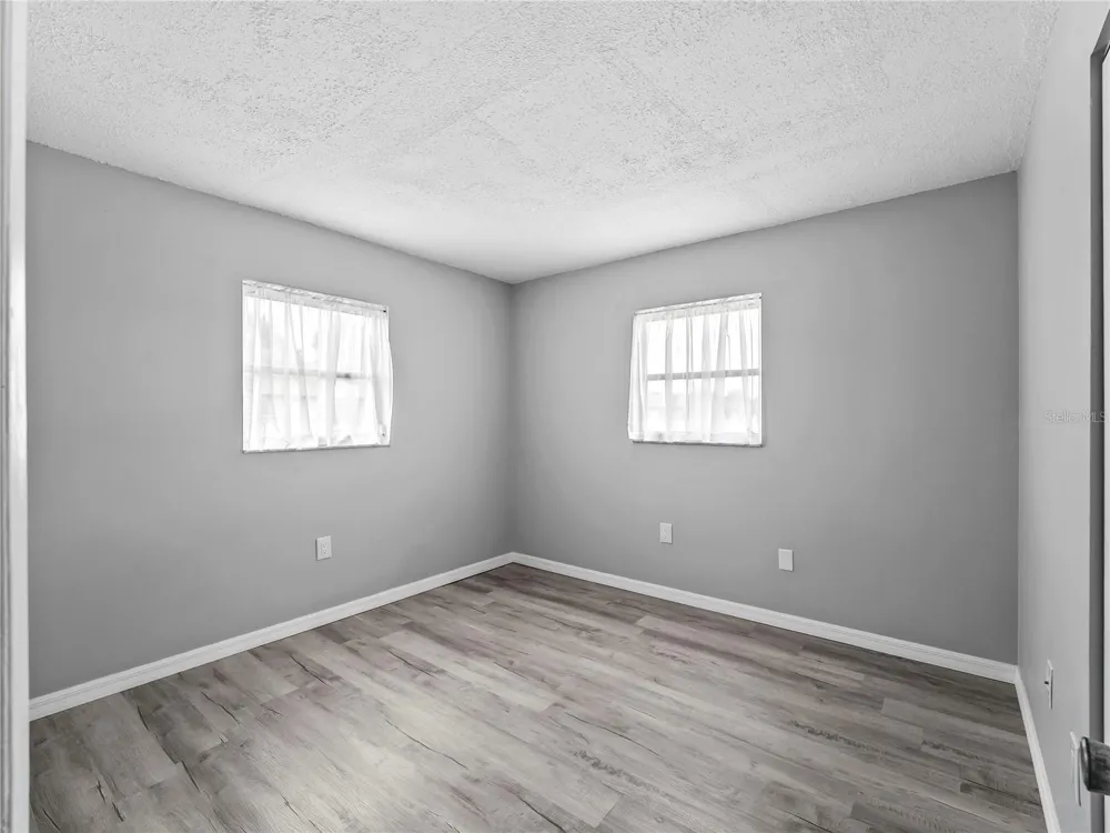 460 BASE AVENUE E #128 Venice, FL 34285