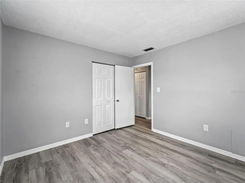 460 BASE AVENUE E #128 Venice, FL 34285