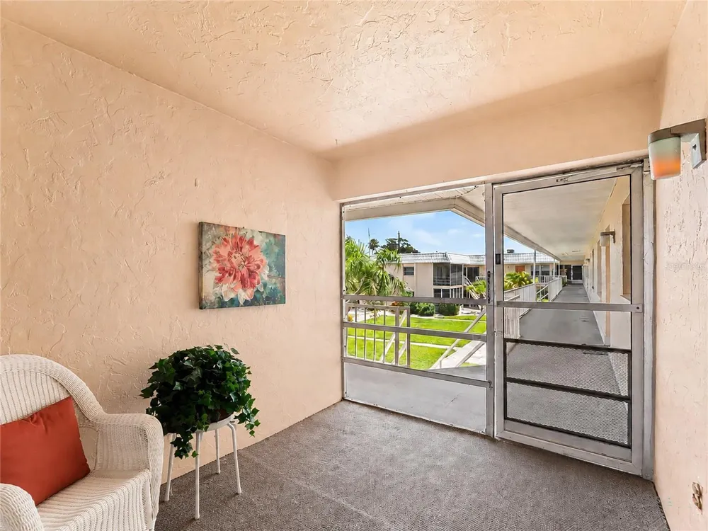 460 BASE AVENUE E #128 Venice, FL 34285