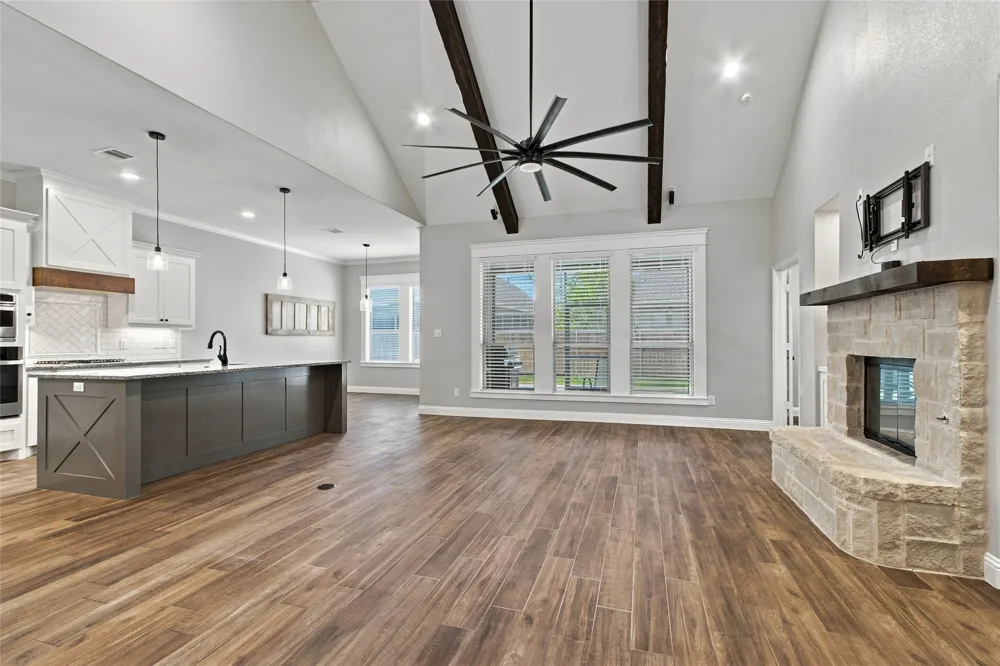 713 Chaparral Road Sanger, TX 76266
