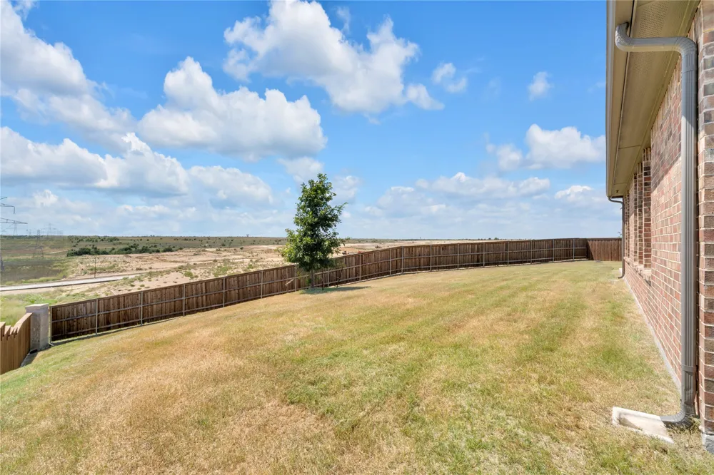 5884 Turner May Drive Fort Worth, TX 76126