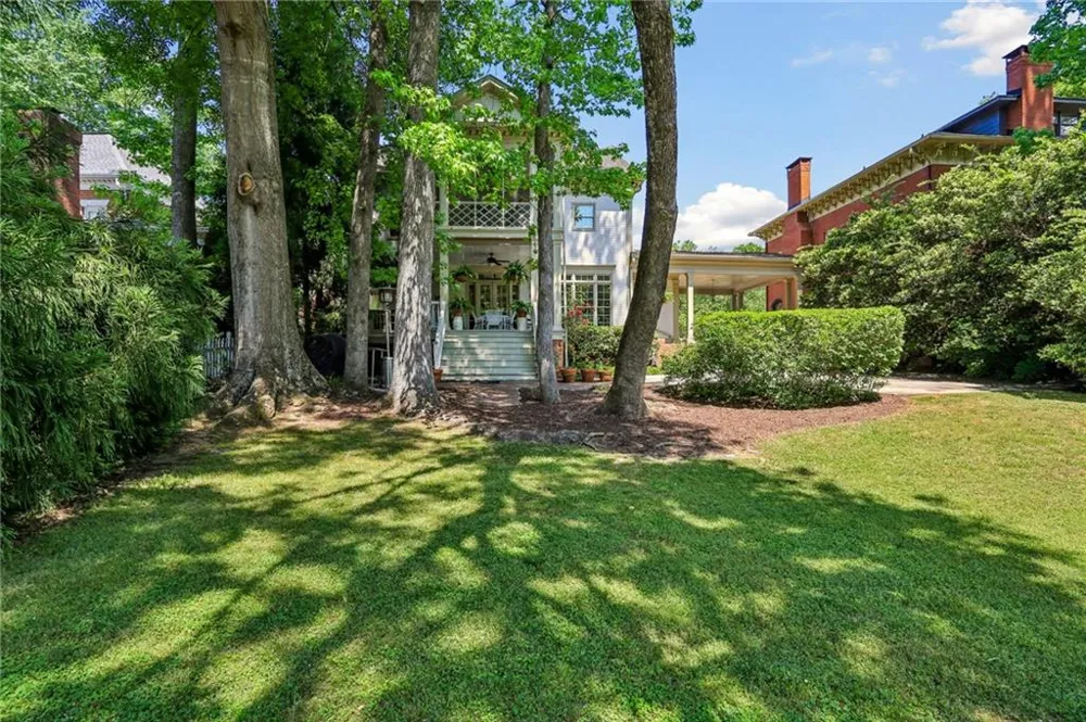 3941 Muirfield Square Duluth, GA 30096