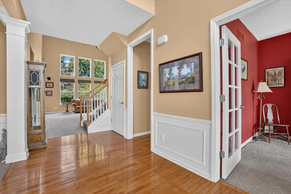 4240 Merriman Loop Howell, MI 48843