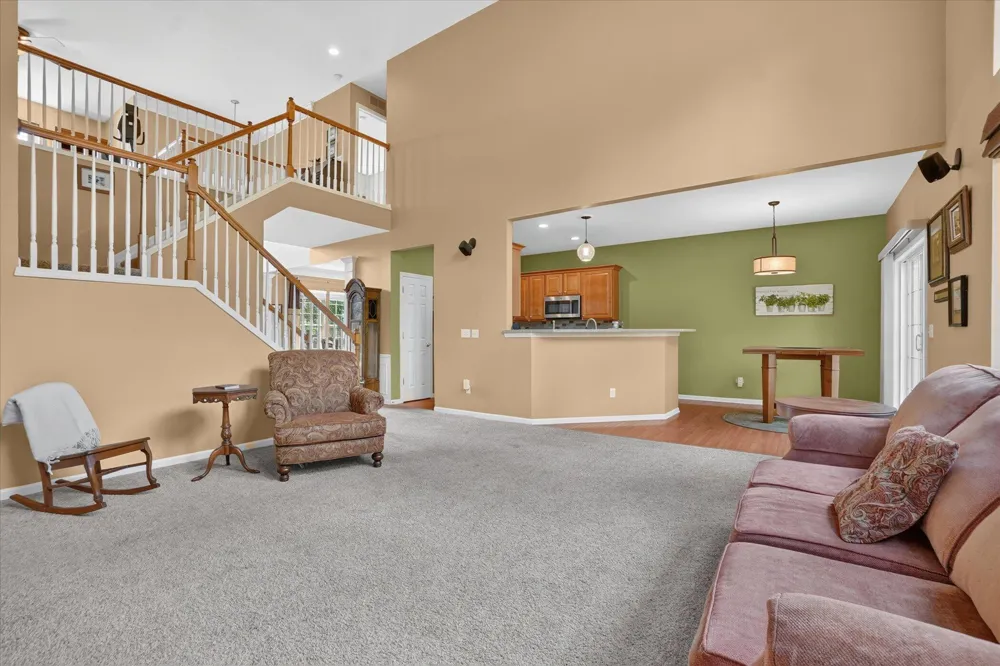 4240 Merriman Loop Howell, MI 48843