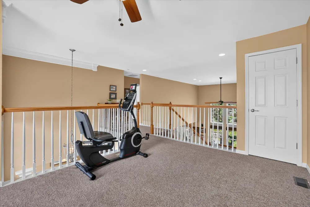 4240 Merriman Loop Howell, MI 48843