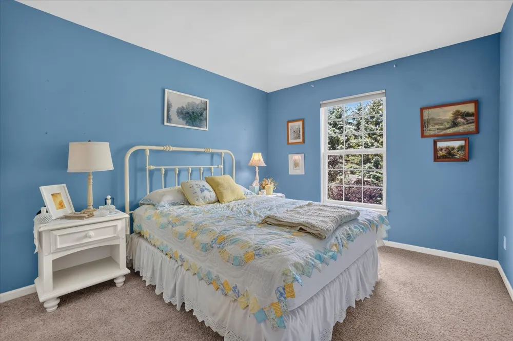 4240 Merriman Loop Howell, MI 48843