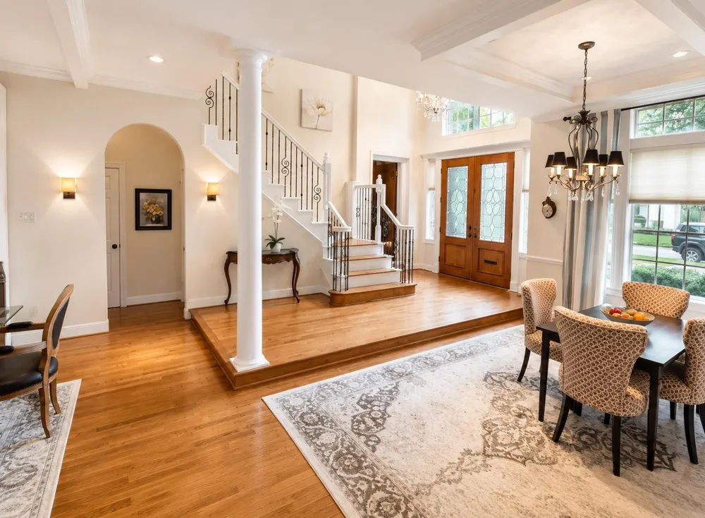 109 Ferndale Street Bellaire, TX 77401
