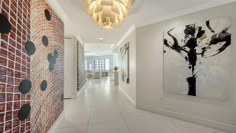 35 WATERGATE DRIVE #806 Sarasota, FL 34236