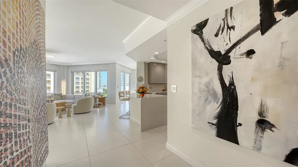 35 WATERGATE DRIVE #806 Sarasota, FL 34236