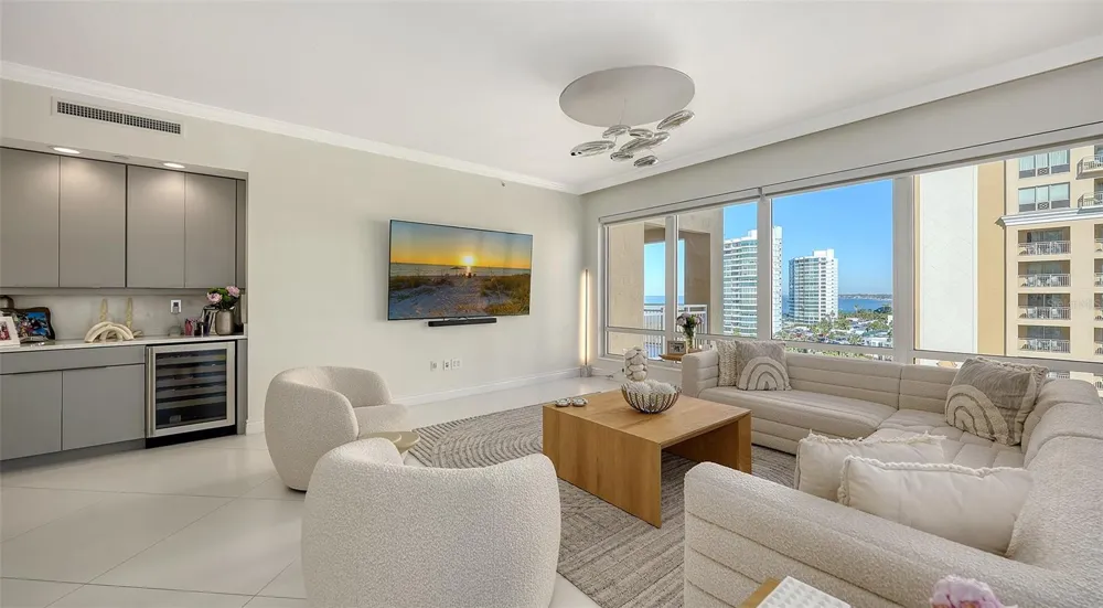 35 WATERGATE DRIVE #806 Sarasota, FL 34236