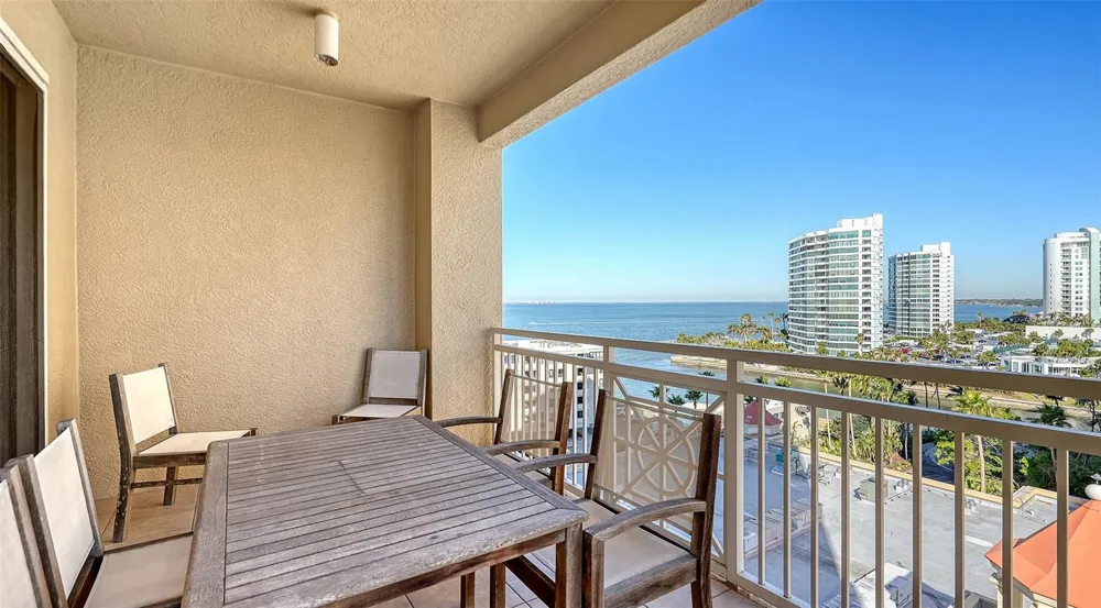 35 WATERGATE DRIVE #806 Sarasota, FL 34236