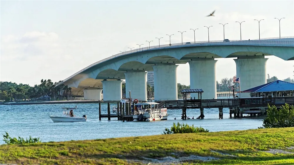35 WATERGATE DRIVE #806 Sarasota, FL 34236